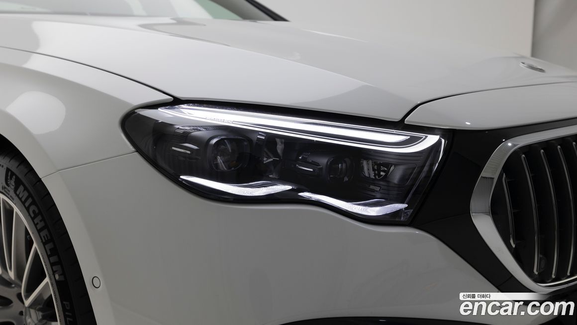 Mercedes-Benz E-Class 2025