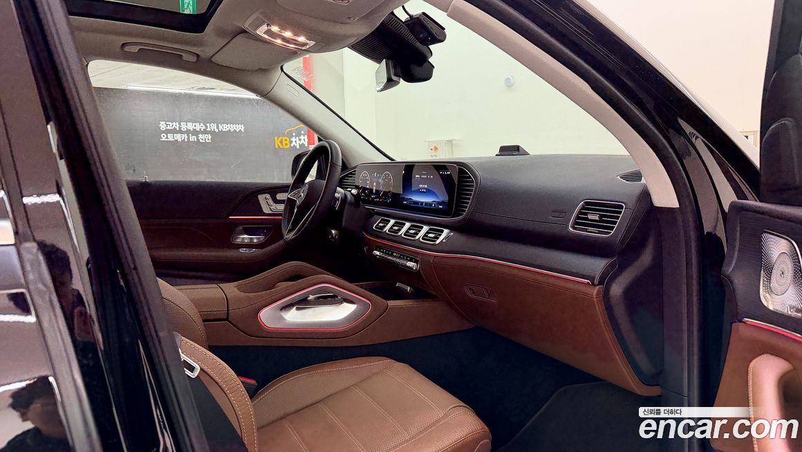 Mercedes-Benz GLE-Class 2025