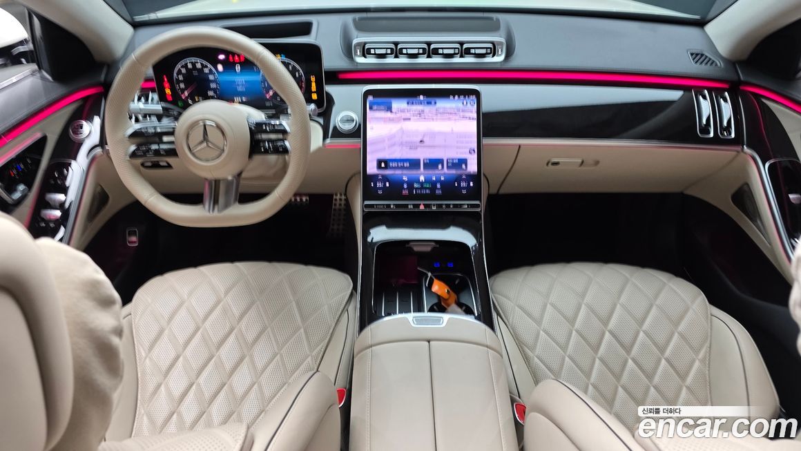 Mercedes-Benz S-Class 2023