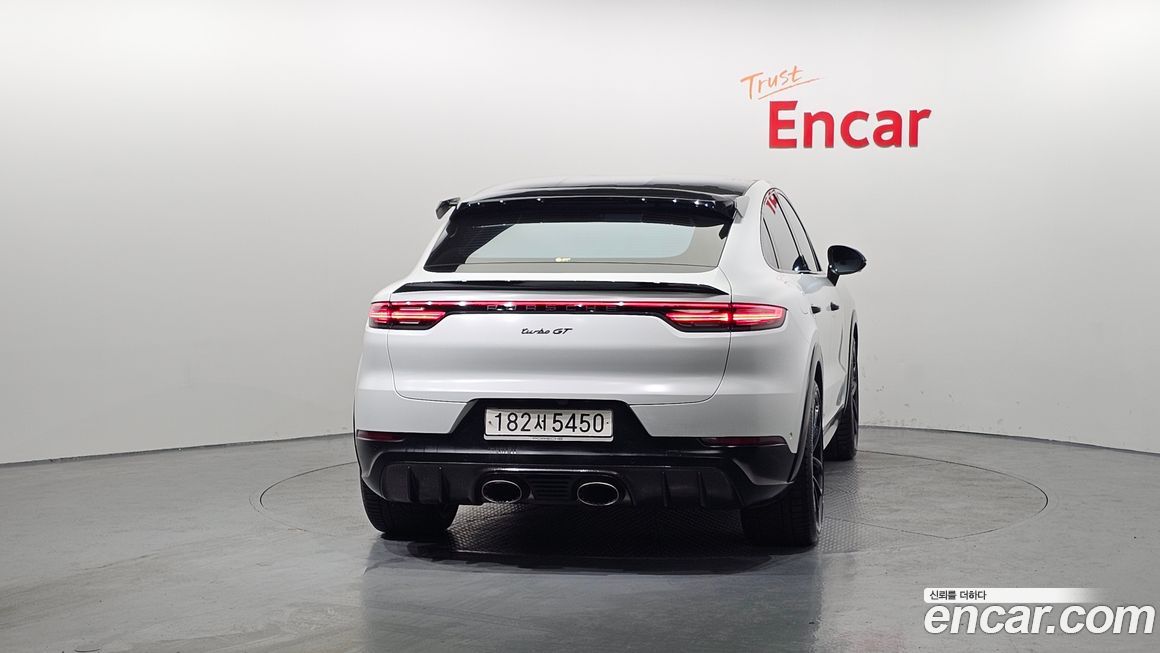 Porsche Cayenne 2023