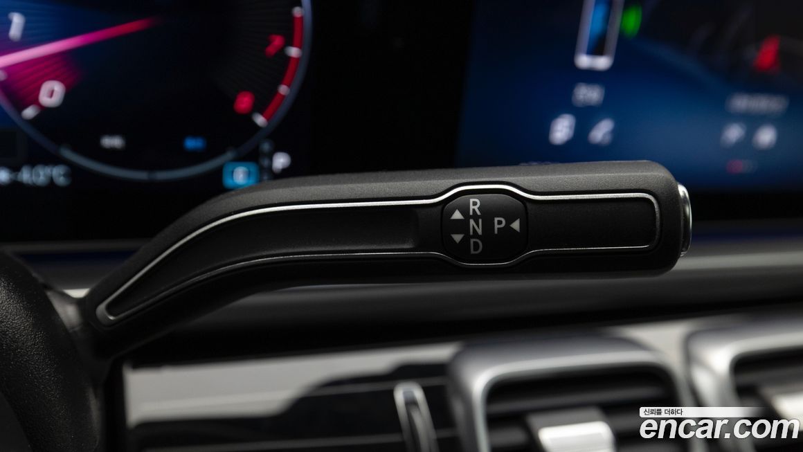 Mercedes-Benz GLS-Class 2025