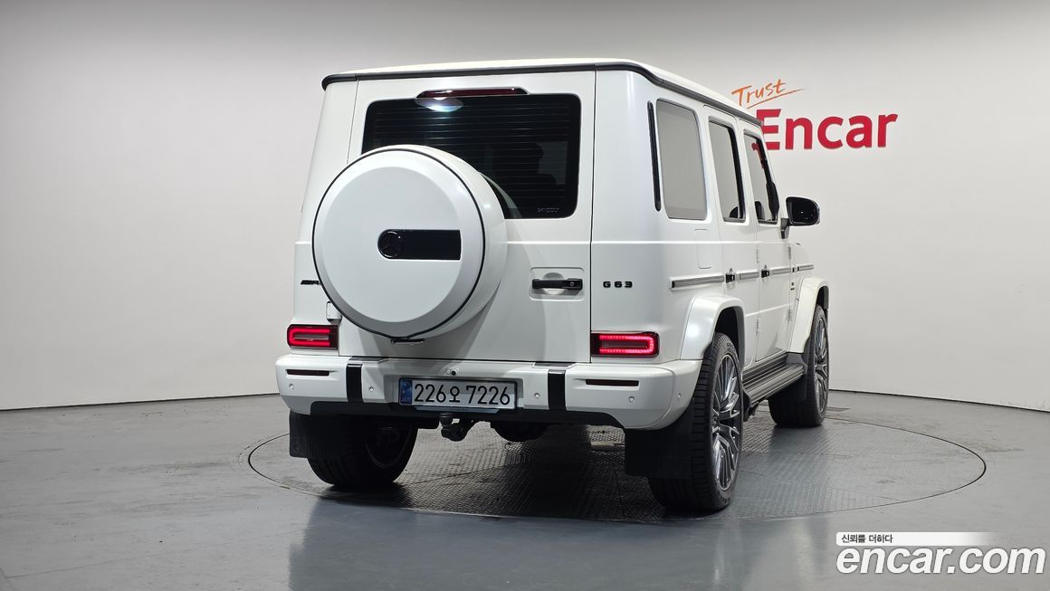 Mercedes-Benz G-Class 2025