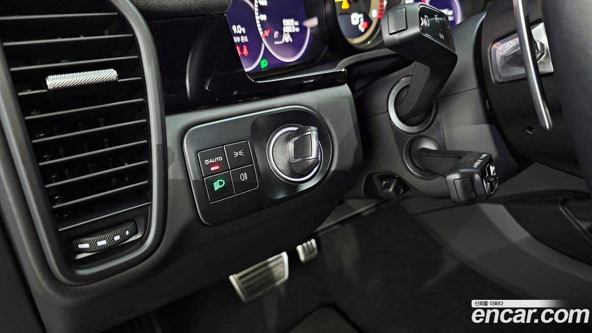 Porsche Cayenne 2023