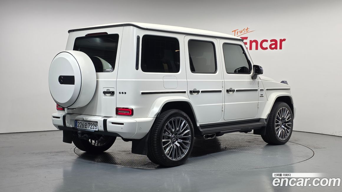Mercedes-Benz G-Class 2025
