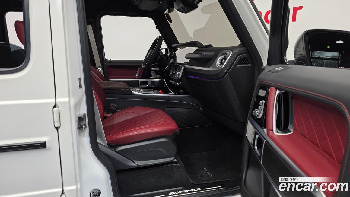 Mercedes-Benz G-Class 2025