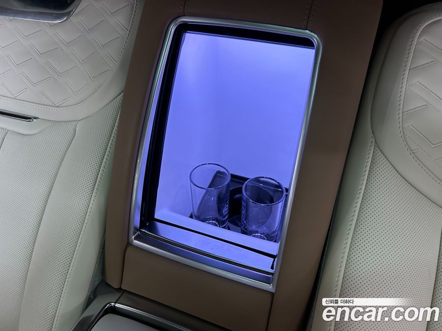 Land Rover Range Rover 2023