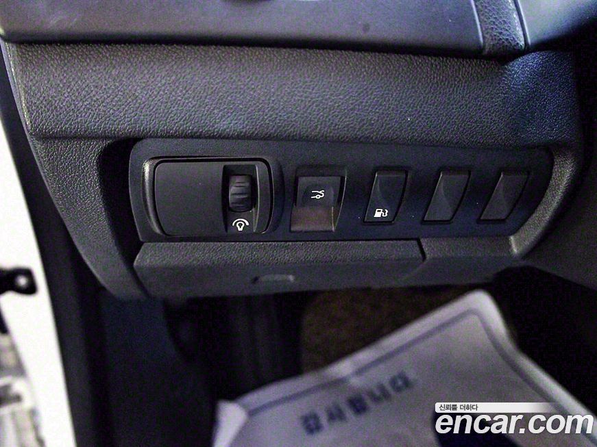 Renault-KoreaSamsung SM3 2011