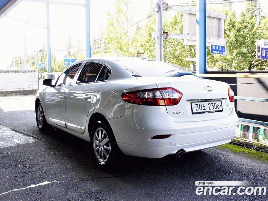 Renault-KoreaSamsung SM3 2011