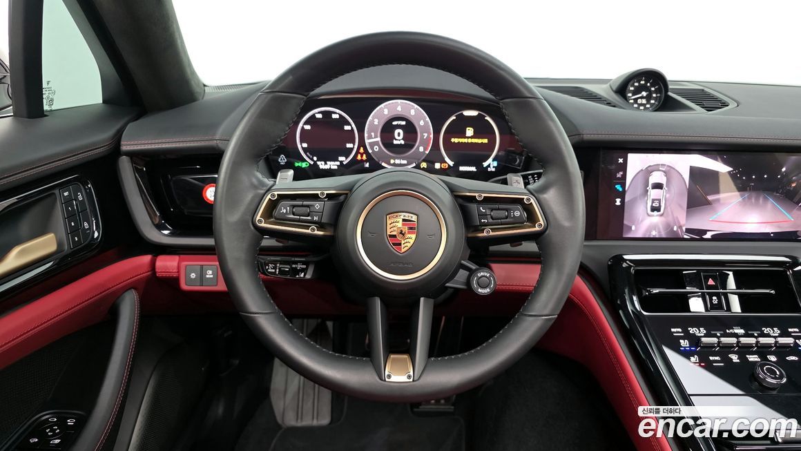 Porsche Panamera 2025