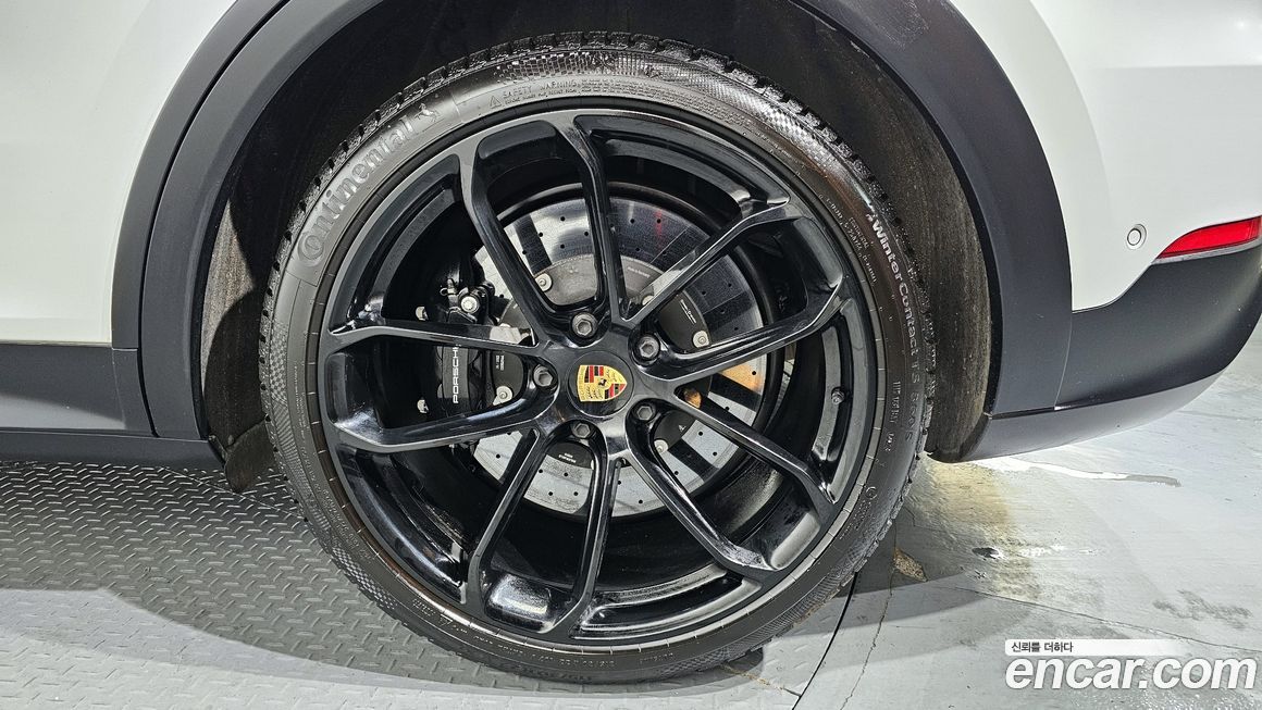 Porsche Cayenne 2023