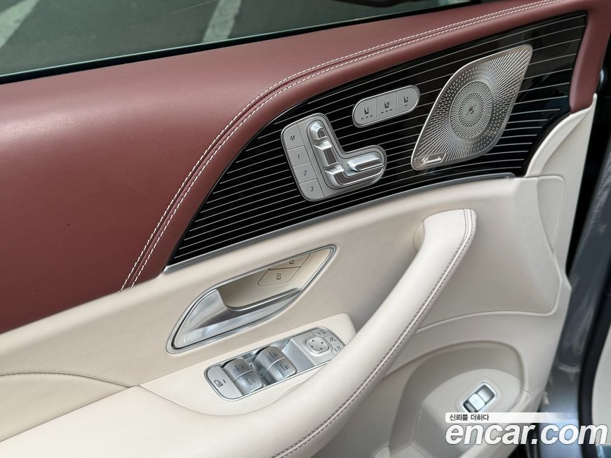 Mercedes-Benz GLS-Class 2022