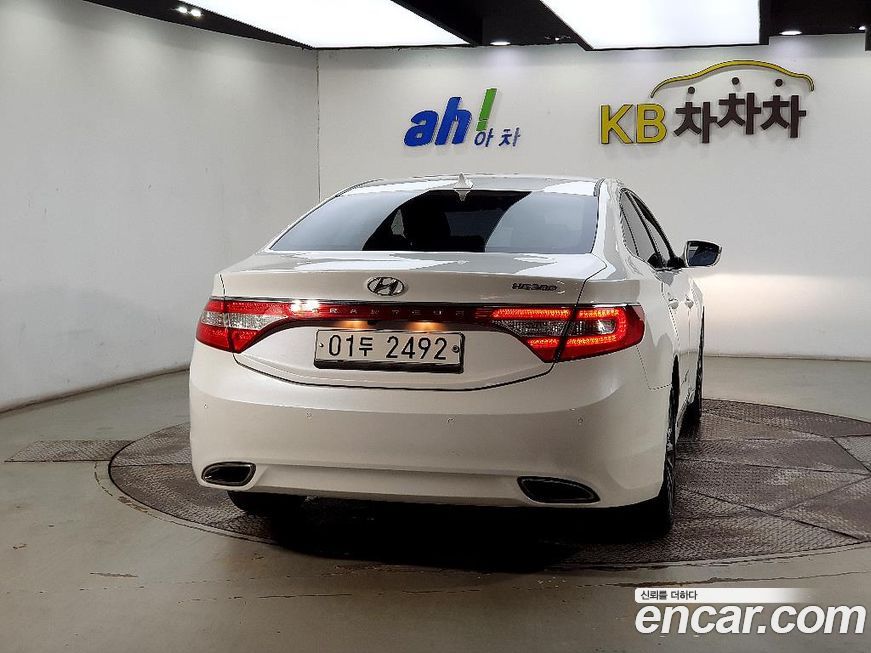 Hyundai Grandeur 2014