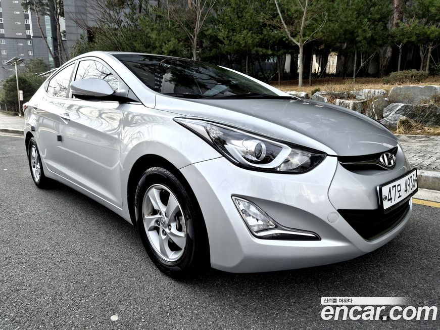 Hyundai AVANTE 2015