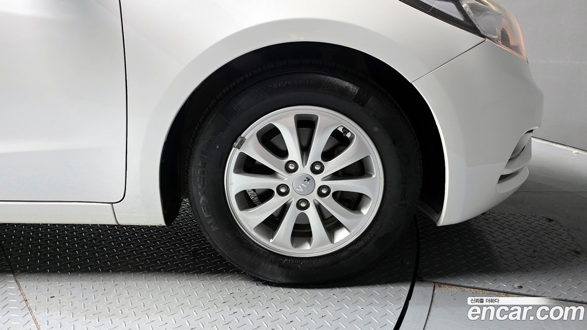 Kia K3 2015