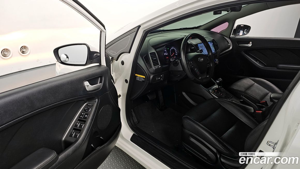 Kia K3 2014