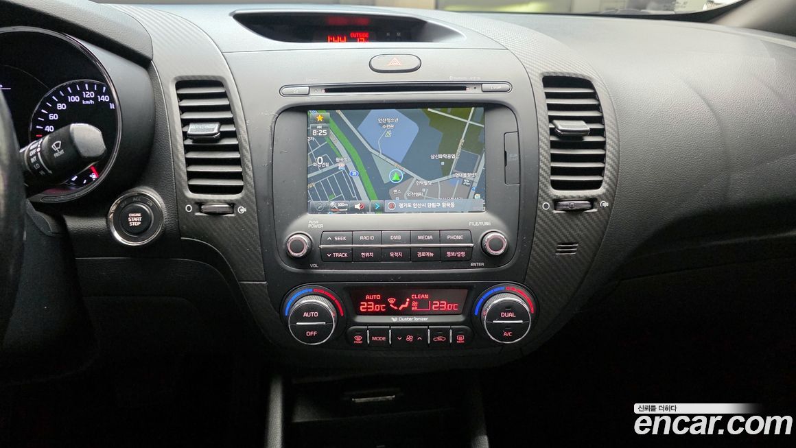 Kia K3 2015