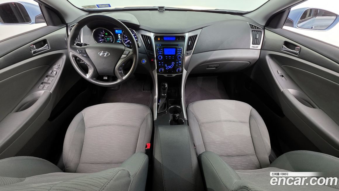 Hyundai Sonata 2011