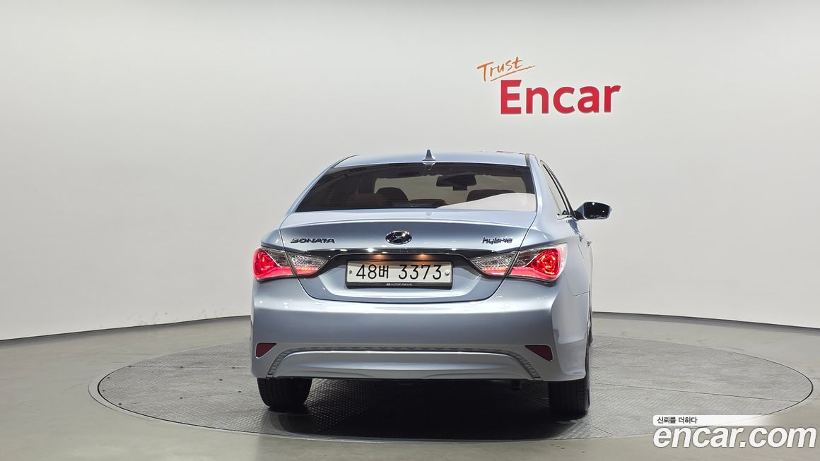 Hyundai Sonata 2011