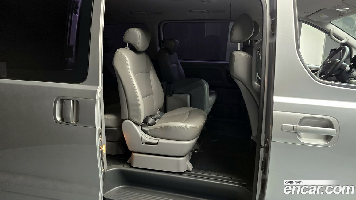 Hyundai Starex 2013