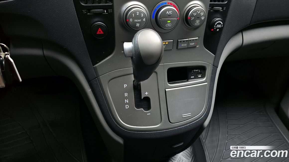 Hyundai Starex 2013