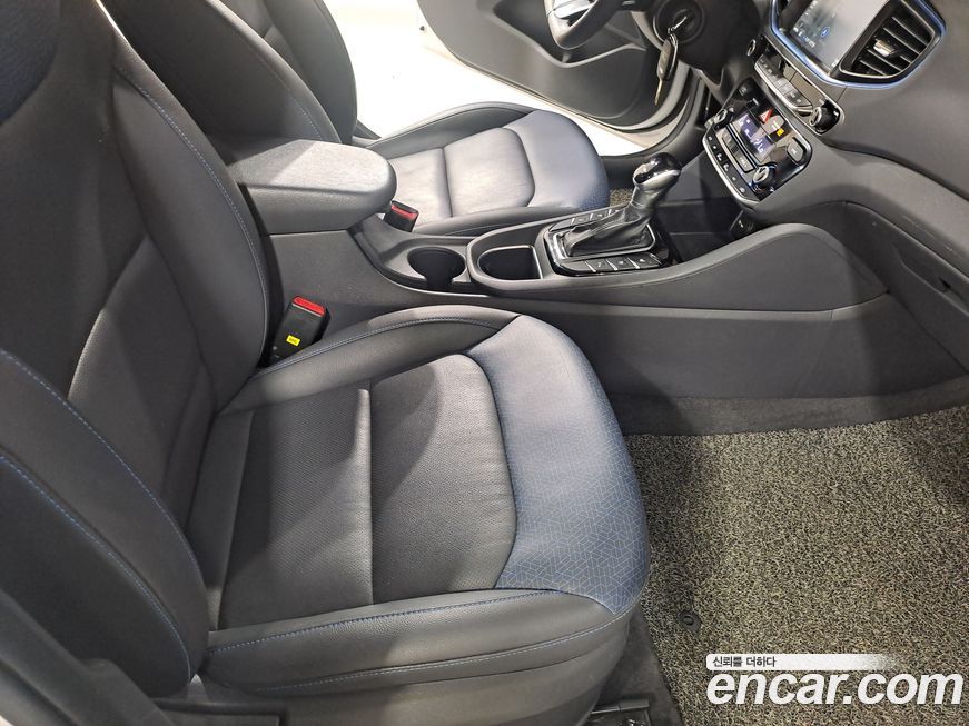 Hyundai Ioniq 2016