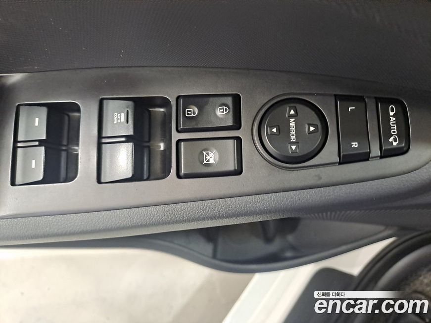 Hyundai Ioniq 2016
