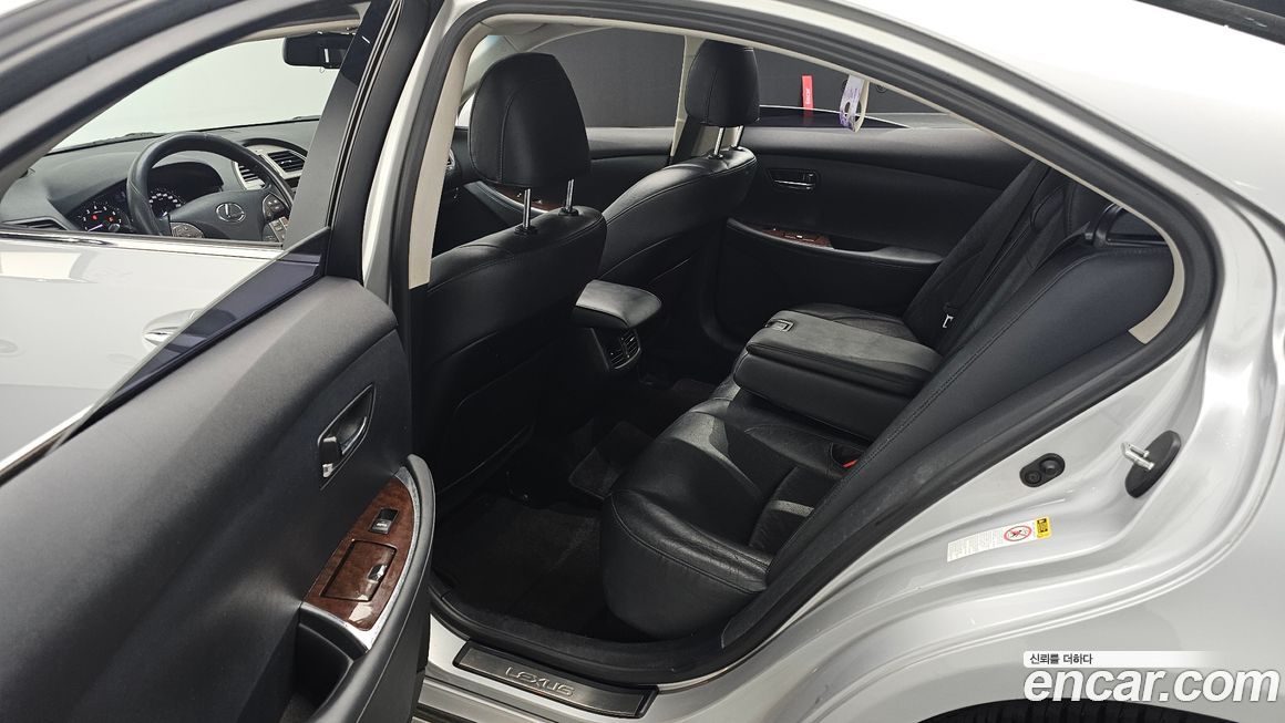 Lexus ES 2011