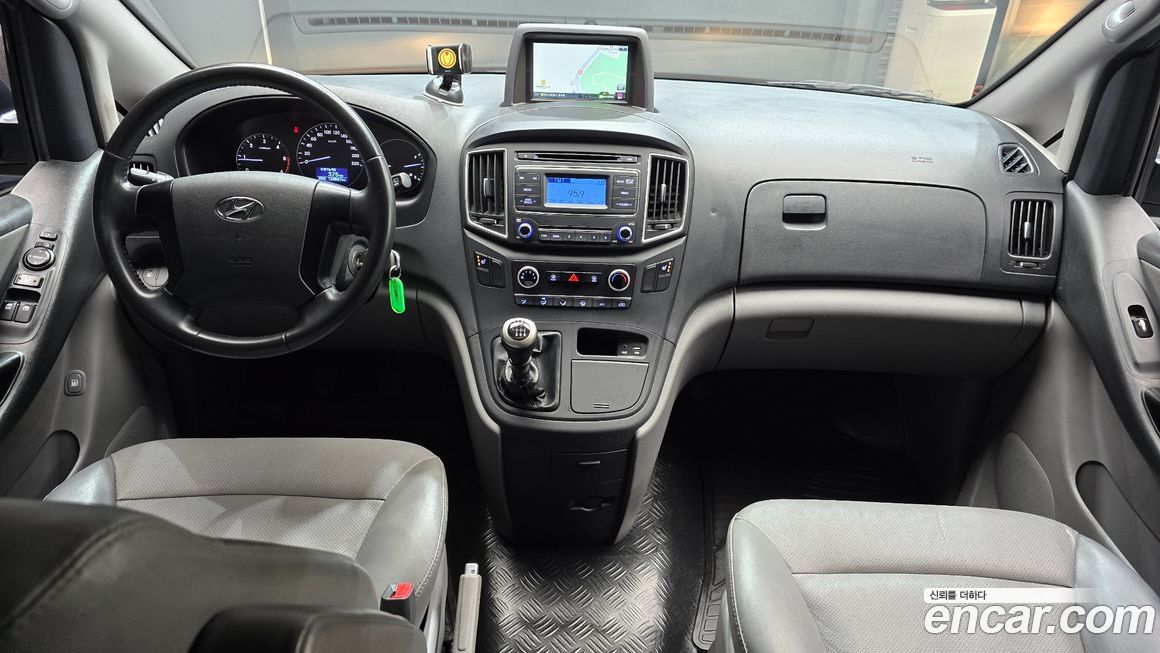 Hyundai Starex 2019