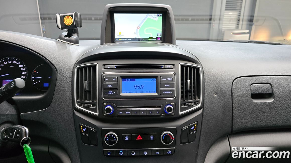 Hyundai Starex 2019