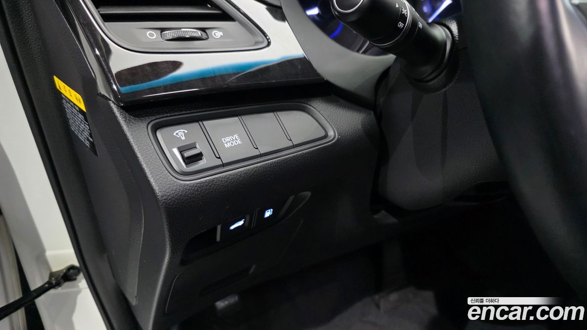 Hyundai Grandeur 2016