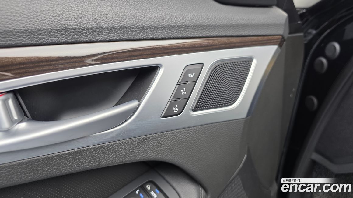 Genesis G80 2017
