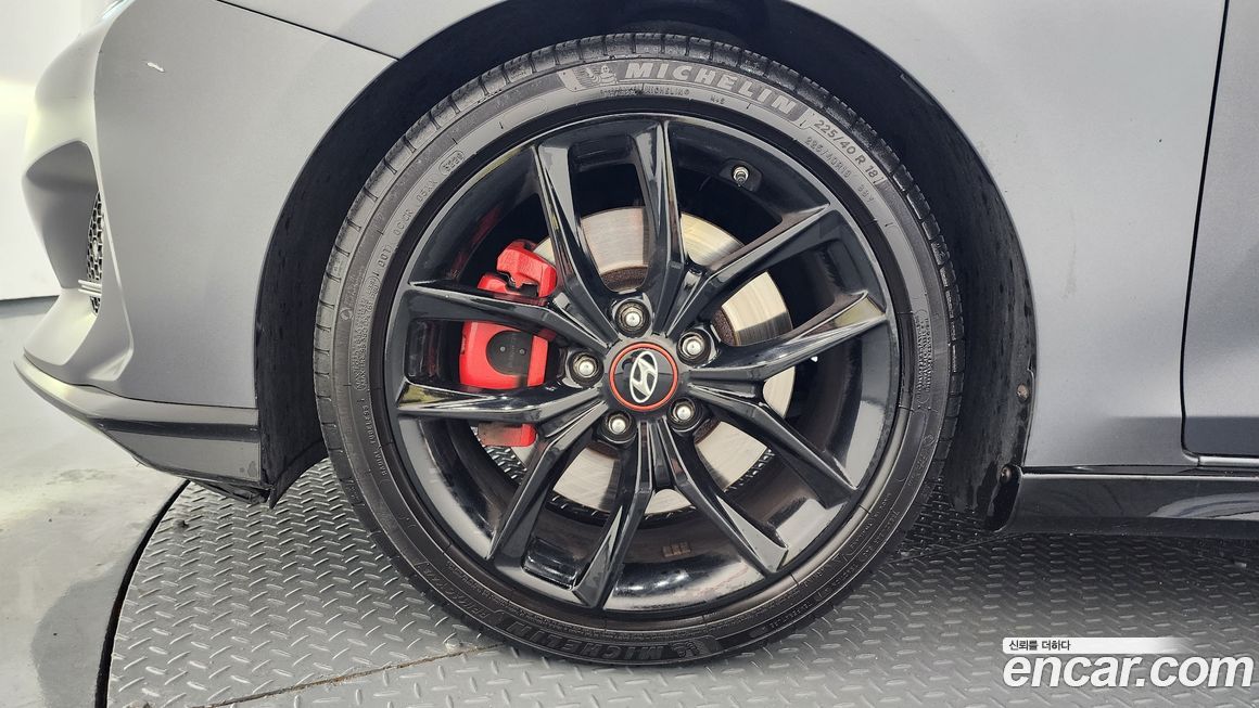 Hyundai Veloster 2018