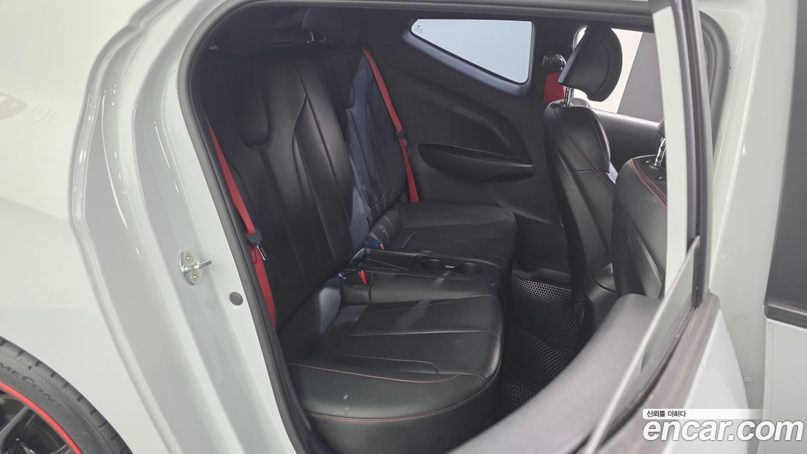 Hyundai Veloster 2019