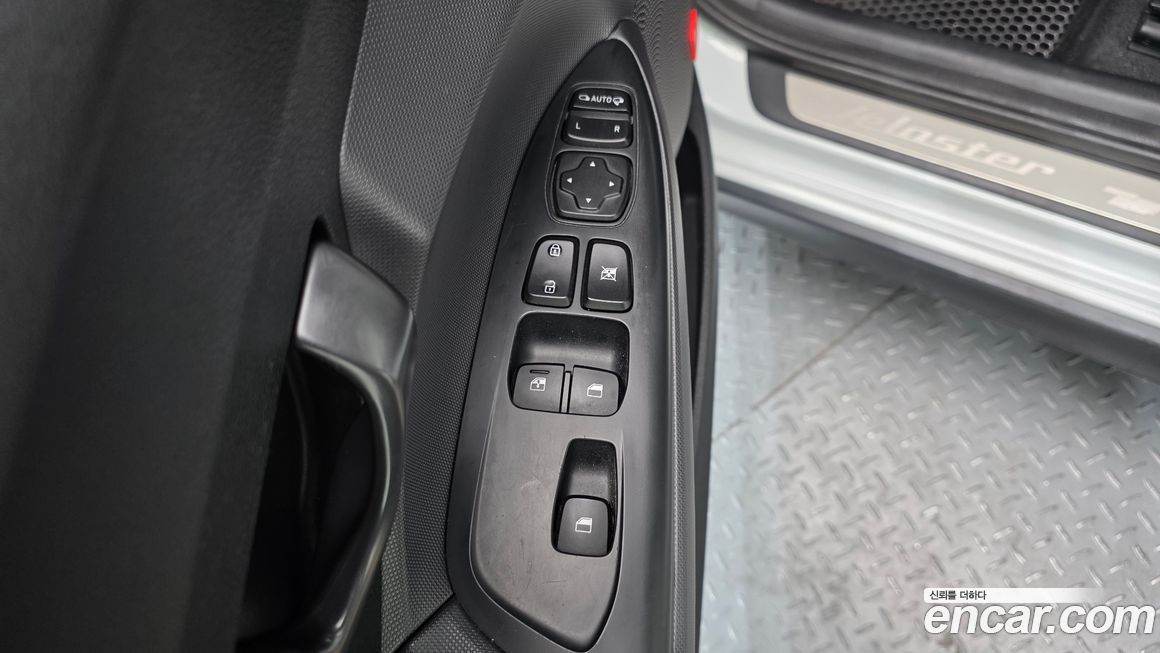 Hyundai Veloster 2019