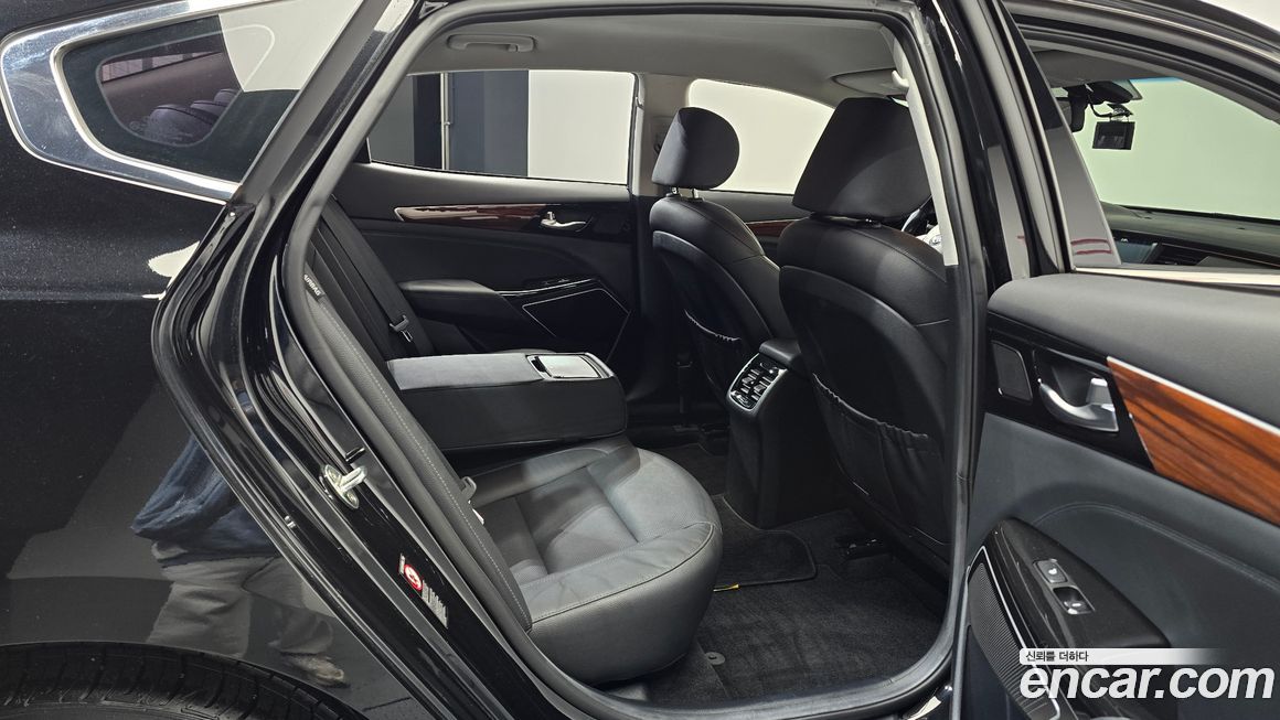 Kia K7 2017