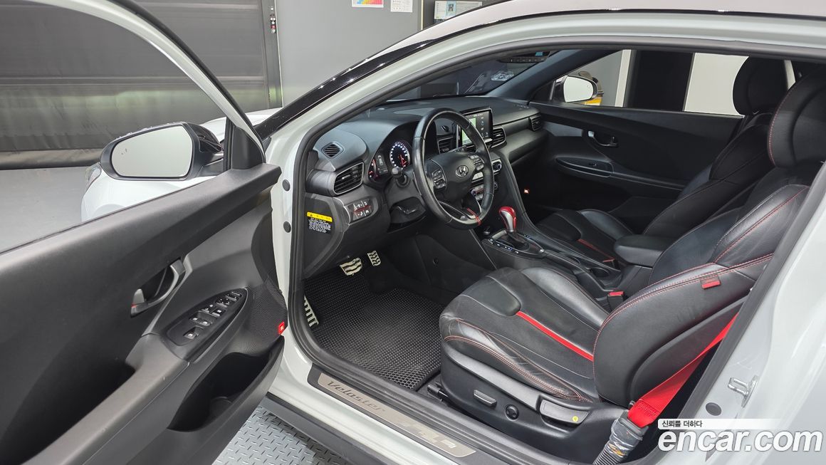 Hyundai Veloster 2019