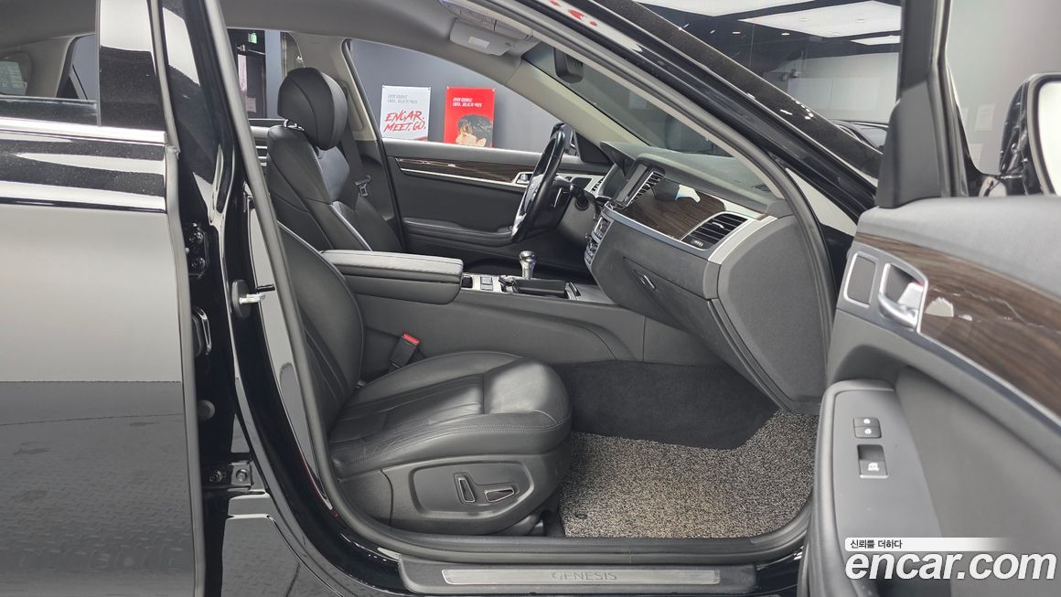 Genesis G80 2017