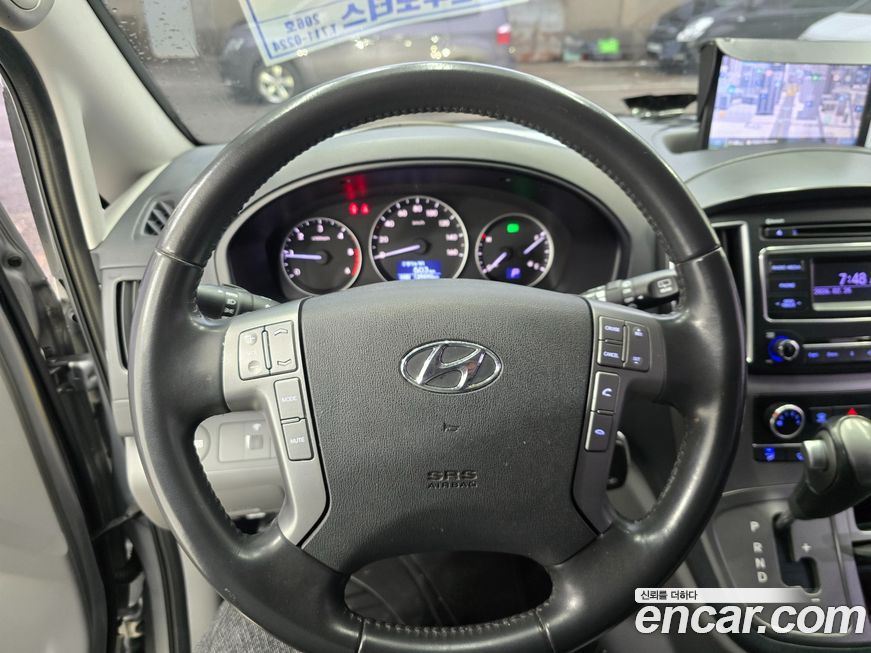 Hyundai Starex 2019