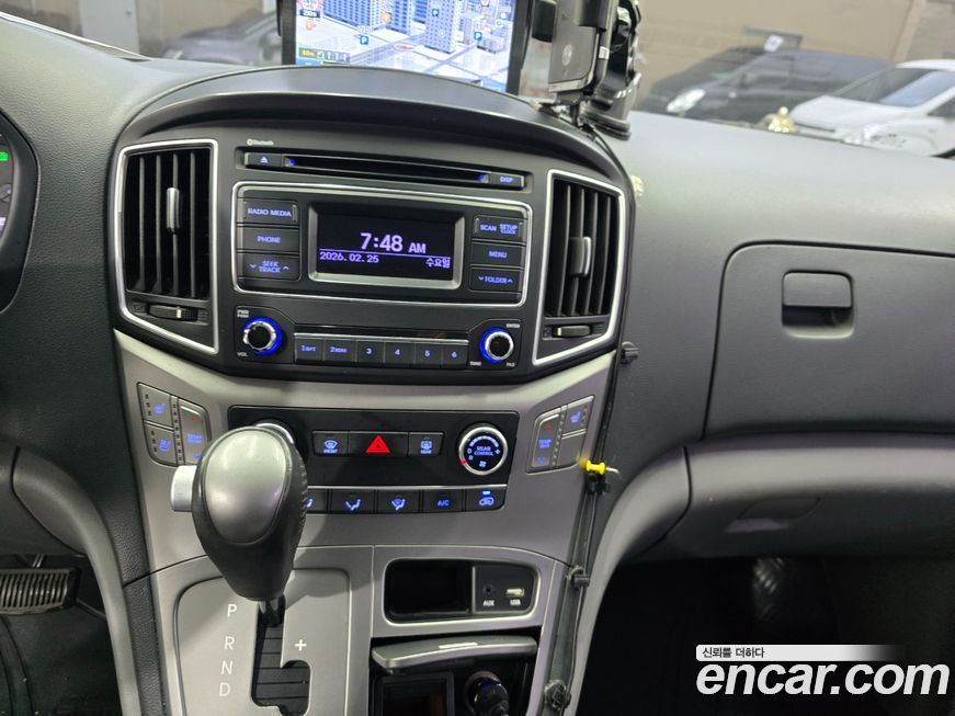 Hyundai Starex 2019