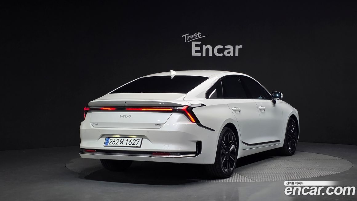 Kia K8 2025