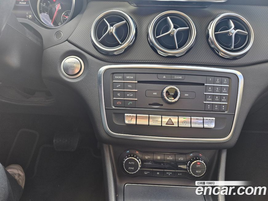 Mercedes-Benz GLA-Class 2018