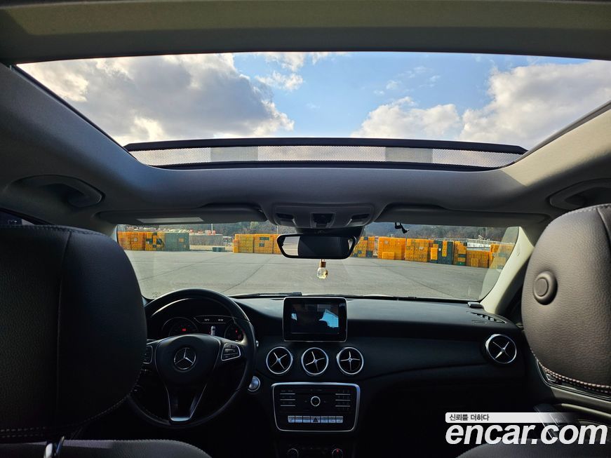 Mercedes-Benz GLA-Class 2018