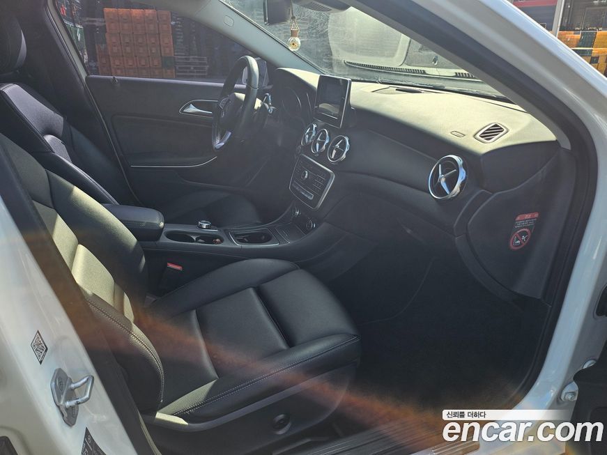 Mercedes-Benz GLA-Class 2018