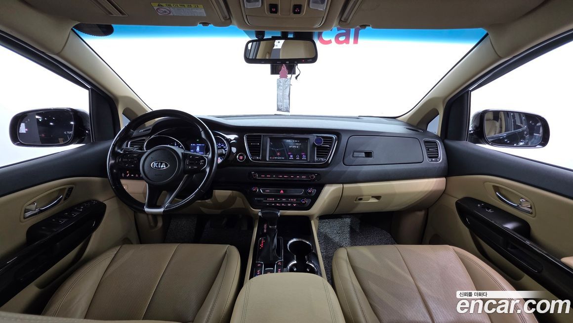 Kia Canival 2019