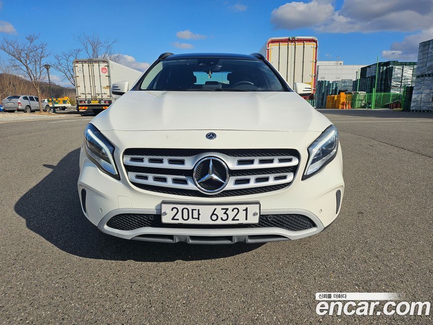 Mercedes-Benz GLA-Class 2018