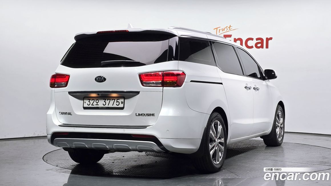 Kia Canival 2017