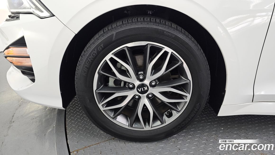 Kia K5 2021