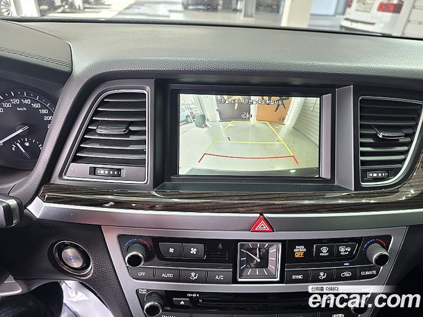 Genesis G80 2017