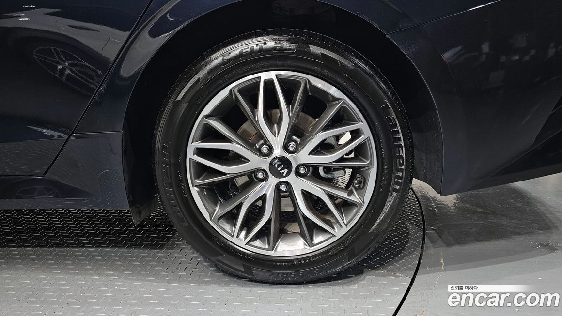 Kia K5 2021