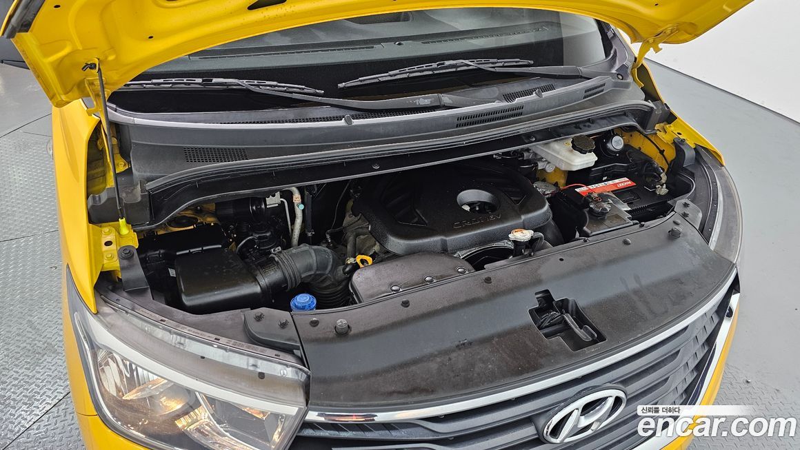 Hyundai Starex 2019